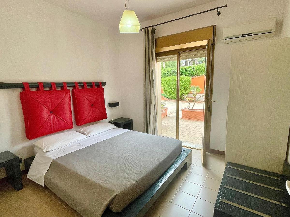 Aparthotel Isabella Шакка Экстерьер фото